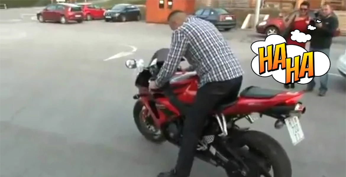 VIDEO: Un motociclist grandoman are parte de o zi proastă