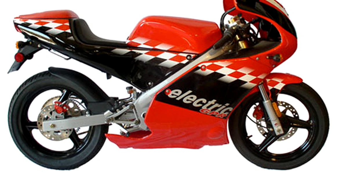 Honda şi Yamaha anunţă motociclete electrice