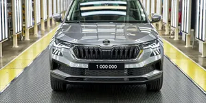 Škoda a produs modelul Karoq cu numărul un milion. Vom vedea o nouă generație în 2028, confirmă cehii