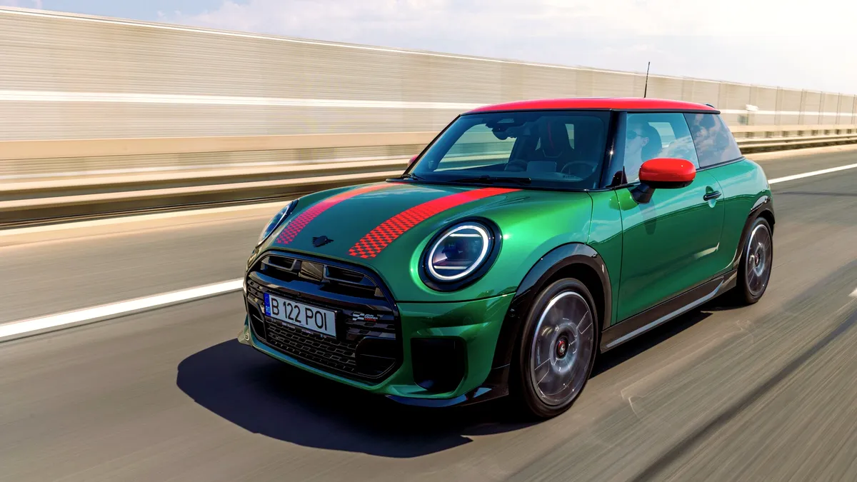 MINI marchează 66 de ani de la apariția primului model