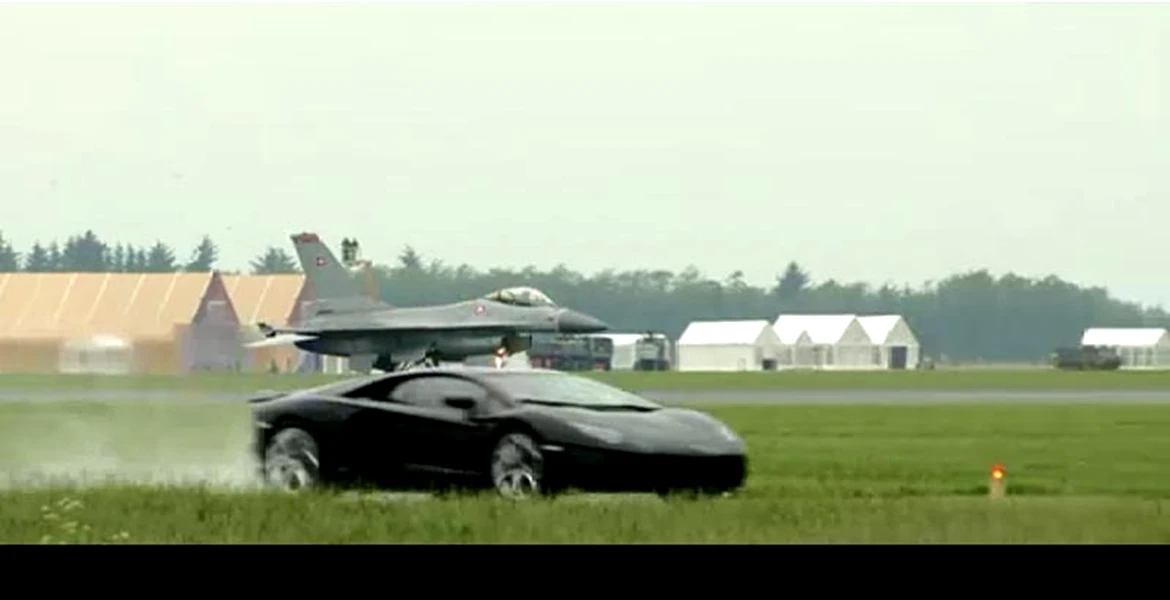 VIDEO: E mai rapid un Lamborghini Aventador decât un avion de luptă F16… pe pistă?