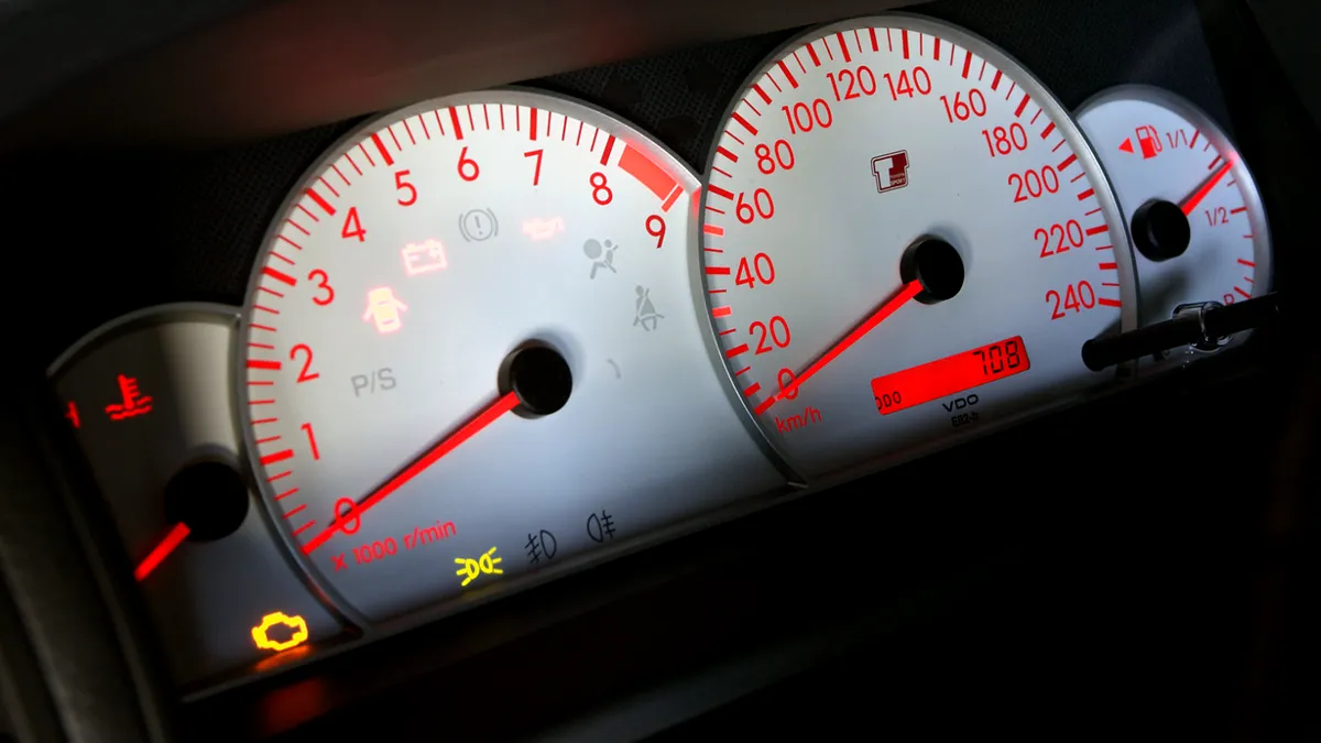 Cum scapi de rozătoarele din mașină. Aceste detalii te pot ajuta să eviți o pagubă uriașă