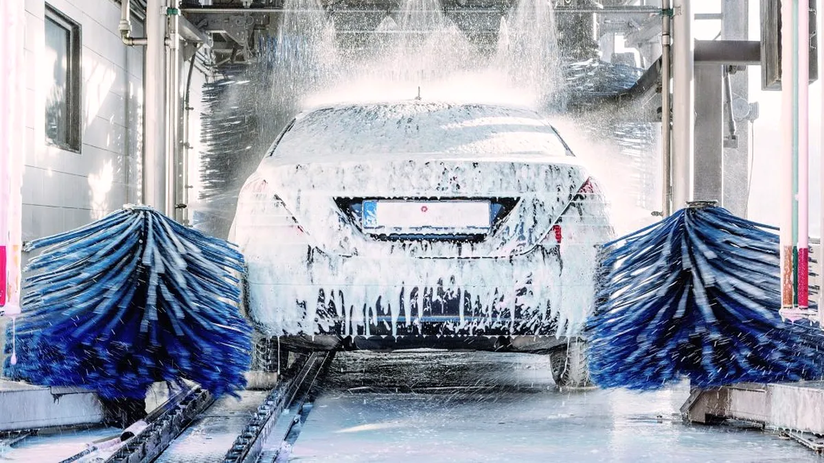 Ce trebuie să știi când speli mașina iarna la temperaturi scăzute
