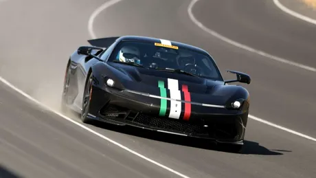 Record mondial stabilit de Pininfarina Battista: cea mai rapidă mașină de serie pe un sfert de milă - VIDEO