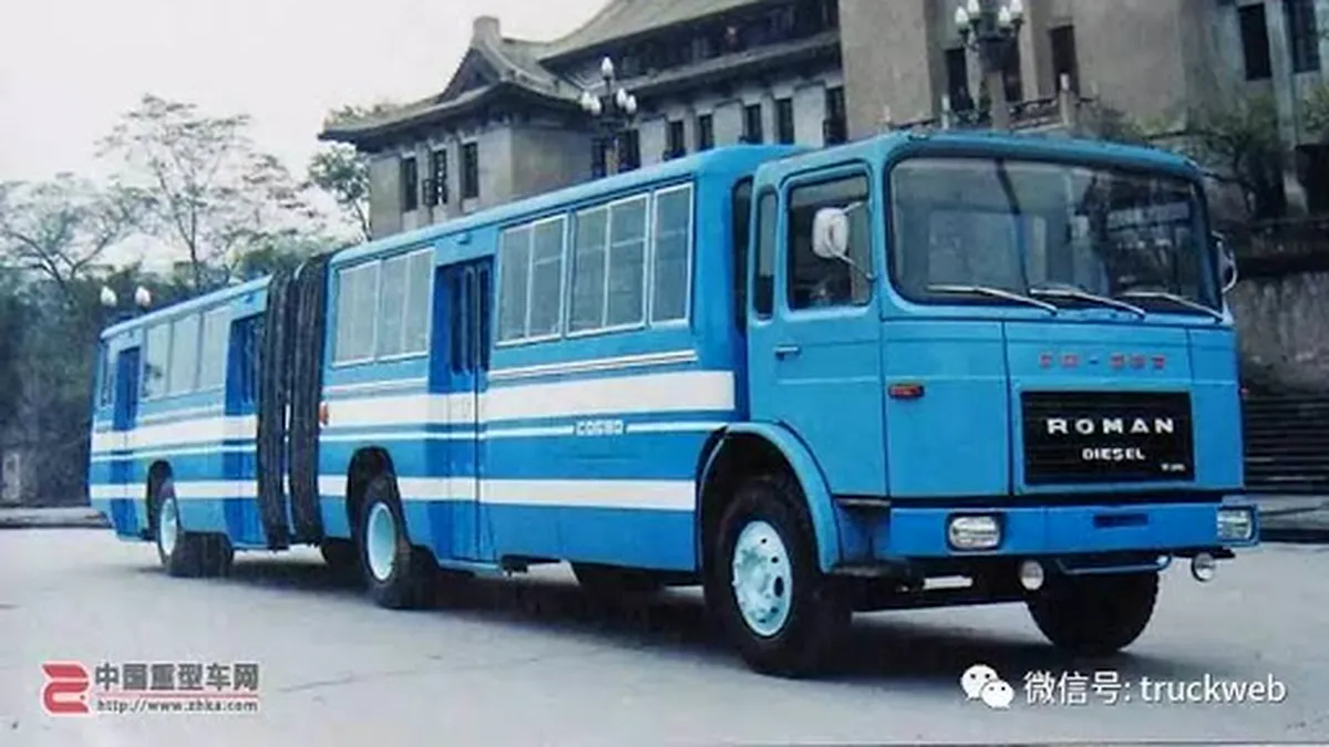 Povestea misterioasă a unui autobuz comunist, produs de chinezi folosind un șasiu de camion Roman