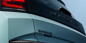 Dacia Spring 2026 a fost confirmat oficial. Rivalul pentru BYD Dolphin Surf și Hyundai Inster va fi produs în Europa