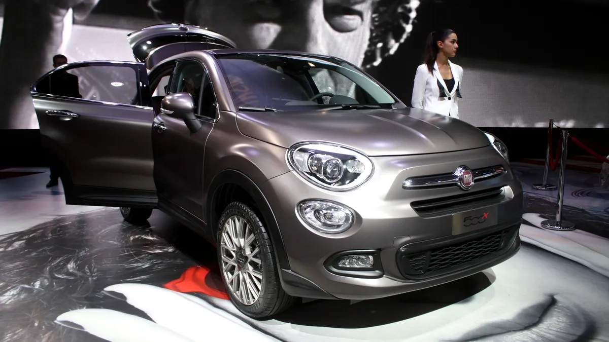 Fiat 500X se prezintă ca un crossover cochet la Salonul Auto de la Paris