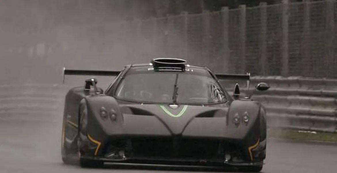 Pagani Zonda R – Clip de prezentare