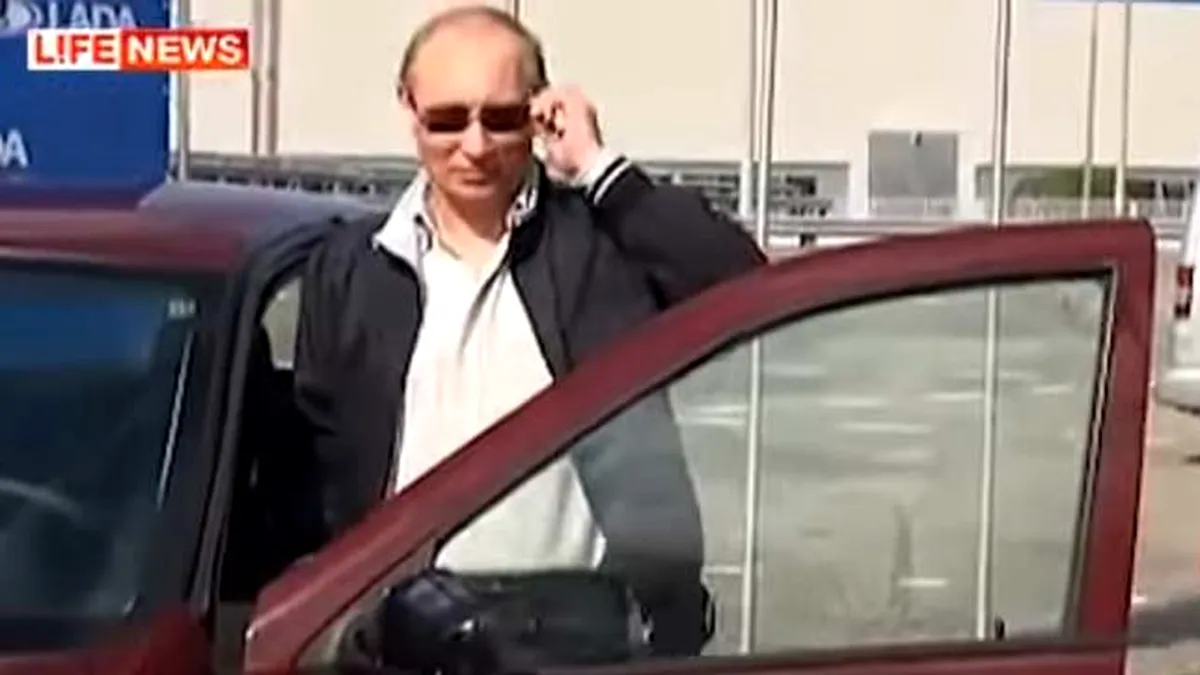 Maşina care l-a pus într-o situaţie penibilă pe Vladimir Putin [VIDEO]