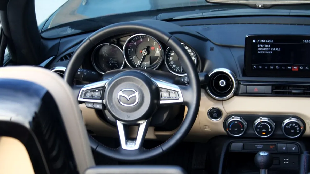 Mazda MX-5 primeşte un plus de putere şi siguranţă - GALERIE FOTO 