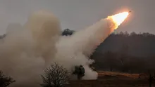 Interoperabilitatea sistemelor de tip „tragi și fugi”, testată de NATO în România: HIMARS-urile românești și poloneze au tras împreună cu obuziere CAESAR franceze la Cincu