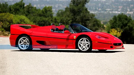 Un Ferrari F50 deținut în trecut de Mike Tyson este scos la vânzare