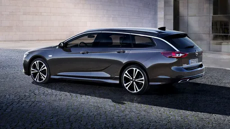 Primele imagini cu noul Opel Insignia. Wagon Sports Tourer ar putea fi cel mai frumos break - GALERIE FOTO