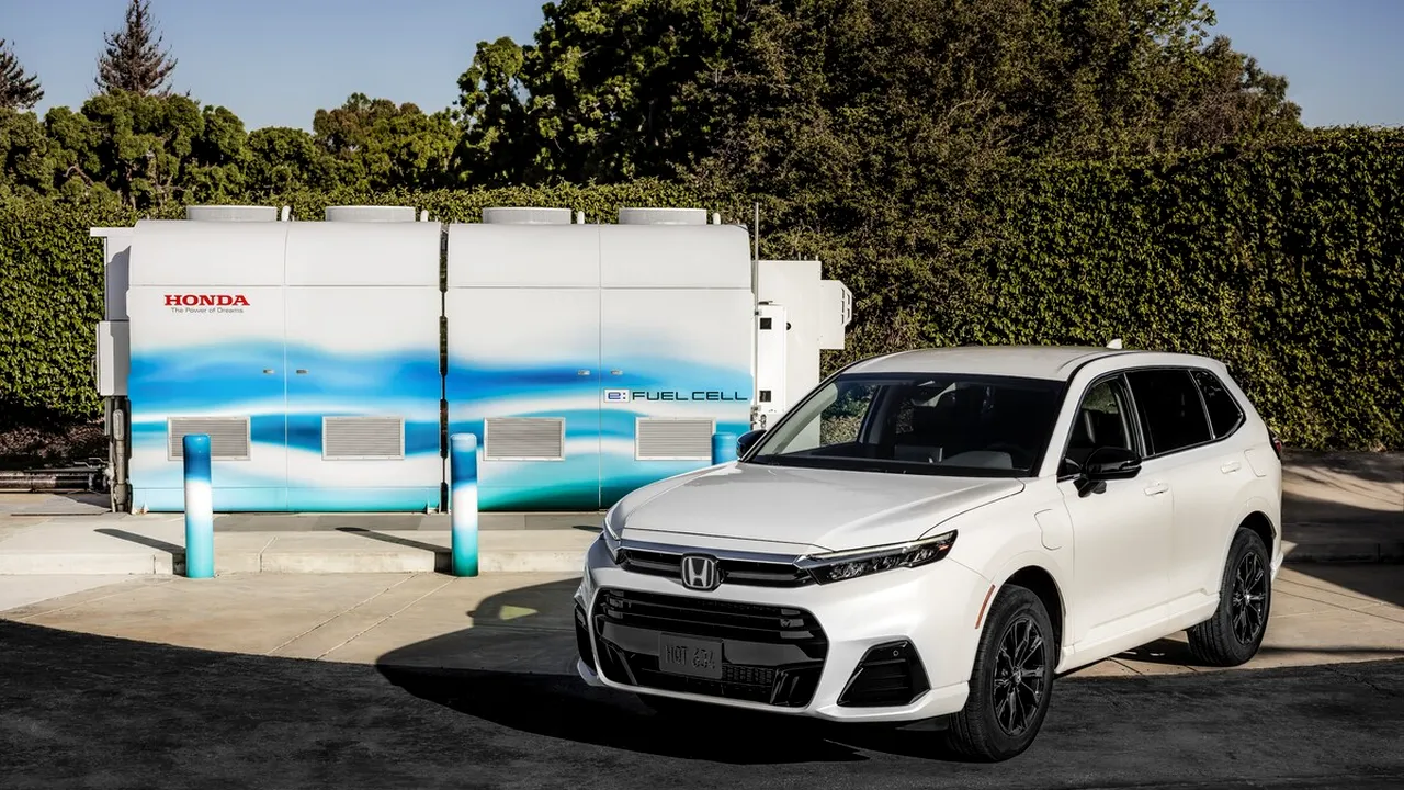 honda-a-lansat-suv-ul-cr-v-efcev-versiune-phev-alimentata-cu-hidrogen-galerie-foto 28 