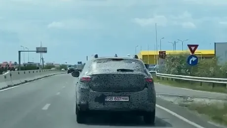 Dacia Sandero III, surprinsă pe o șosea din România. VIDEO