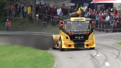 La cursele de viteză în coastă din Elveţia vezi cele mai ciudate vehicule. VIDEO