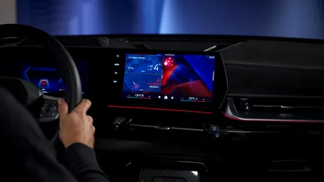 BMW a prezentat noi tehnologii la CES 2024: Ochelarii cu realitate augmentată și parcarea automată de la distanță sunt doar câteva