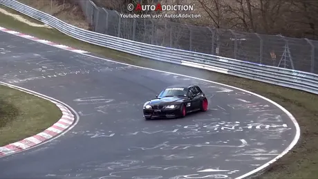 Să ne încălzim de dimineaţă cu puţin Nurburgring