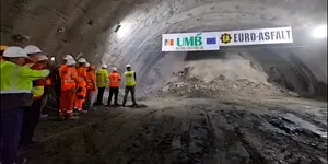 Cel mai lung tunel de autostradă construit până acum în România a fost străpuns. Stadiul fizic al lucrărilor pe A1 Margina – Holdea a depășit 75%