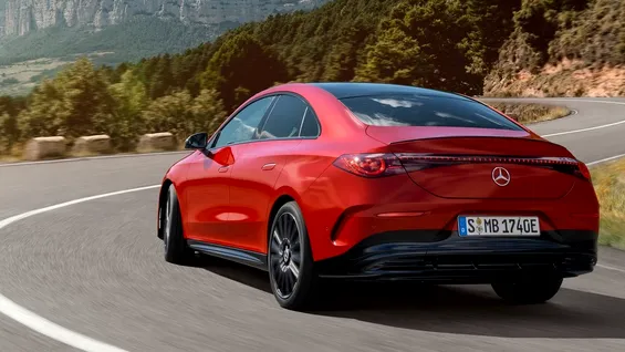 Mercedes-Benz CLA 2025: Producția modelului electric a început la uzina din Rastatt (Germania)