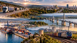 România ar putea intra pe o nouă axă industrială a Europei. „Banana Balcanică” ar lega Salonicul de Timișoara