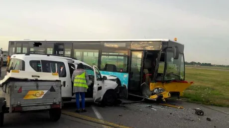 Accident pe aeroportul Henri Coandă. Patru persoane au fost rănite