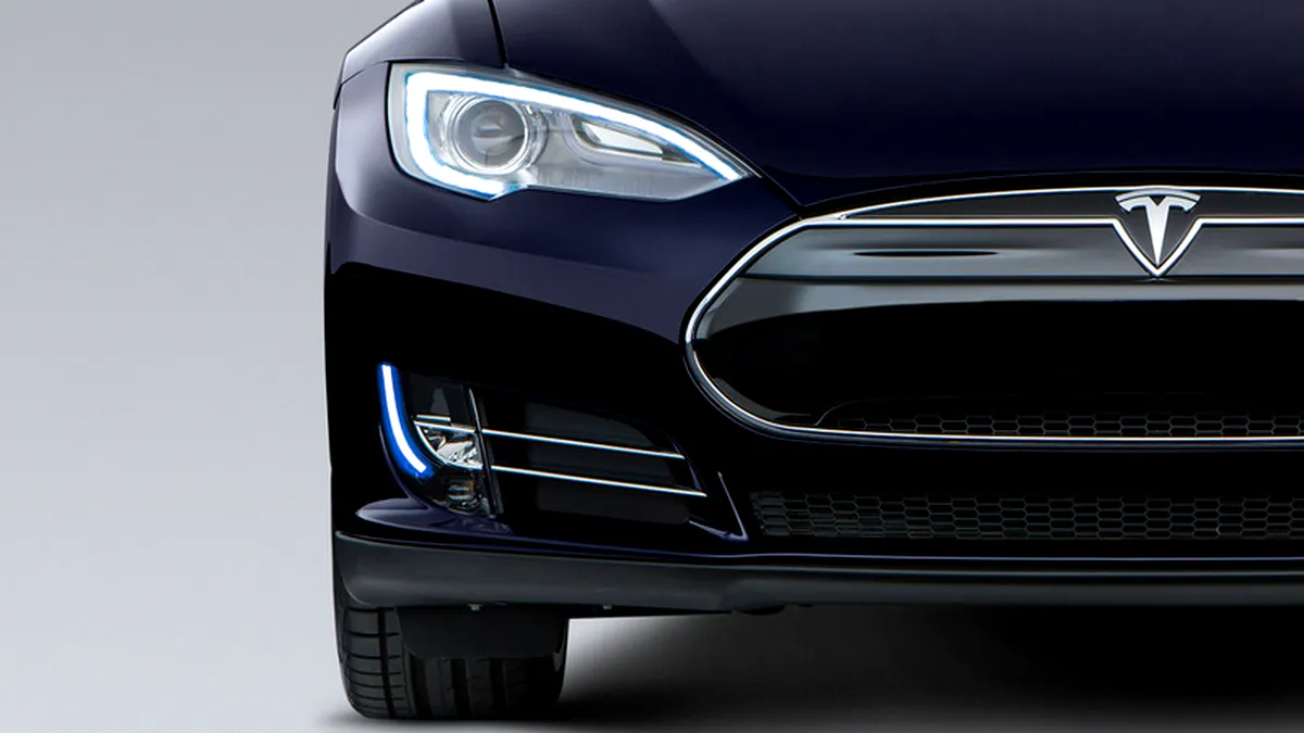 Tesla plănuieşte un concurent 100% electric pentru BMW Seria 3
