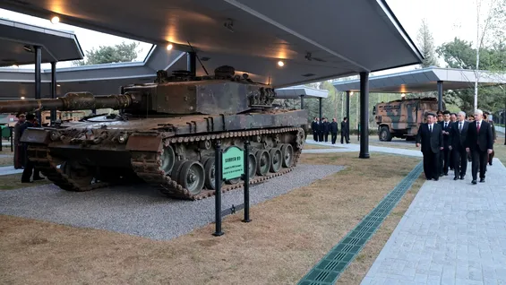 Coreea de Nord a deschis un muzeu cu vehicule militare capturate în Ucraina. Ce modele a expus acolo, pe lângă tancul Abrams?
