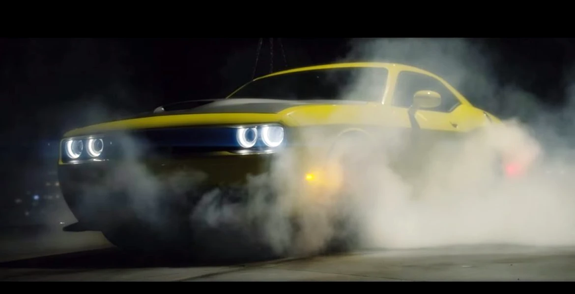 Reclama Pennzoil cu Dodge Challenger este ridicol de spectaculoasă [VIDEO]