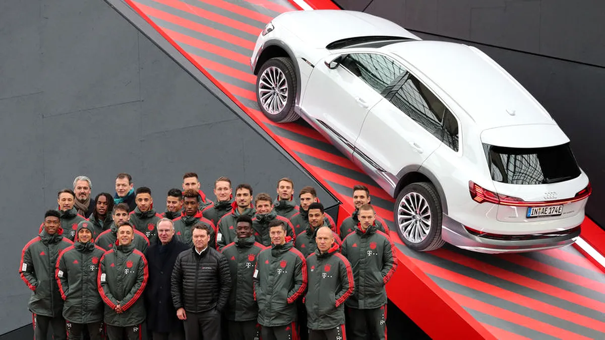FC Bayern întâlneşte Audi e-tron. Jucătorii clubului au avut ocazia să testeze SUV-ul electric - VIDEO