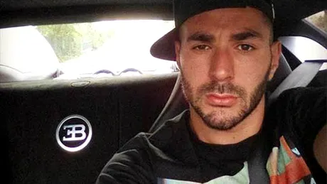 Karim Benzema şi-a tras Veyron ca să-şi facă... selfie la volan!