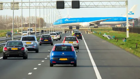 Olanda limitează viteza pe autostrăzi pentru a reduce poluarea
