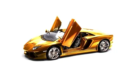 E criză sau nu? Iată cât a a ajuns să coste un Lamborghini din aur scara 1:8