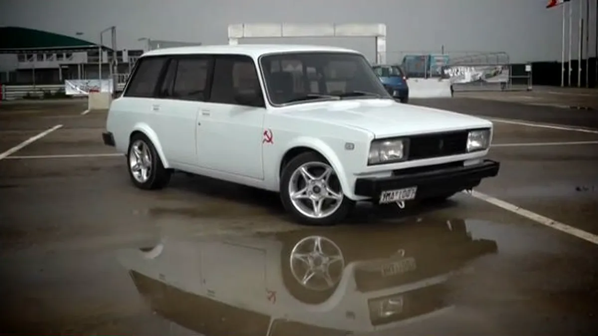 Clean-tuning pe Lada: ”Protected by Russian Mafia”. Cool, nu-i aşa?