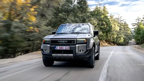 Toyota Land Cruiser primește o nouă motorizare mild-hybrid diesel în Europa