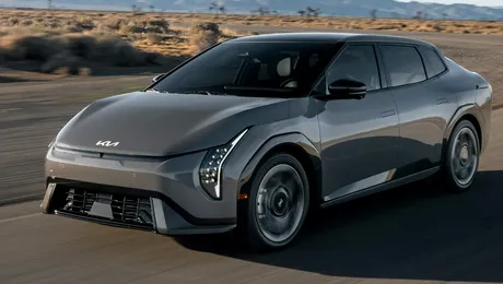 Kia EV4 a intrat în producția de serie la uzina din Slovacia