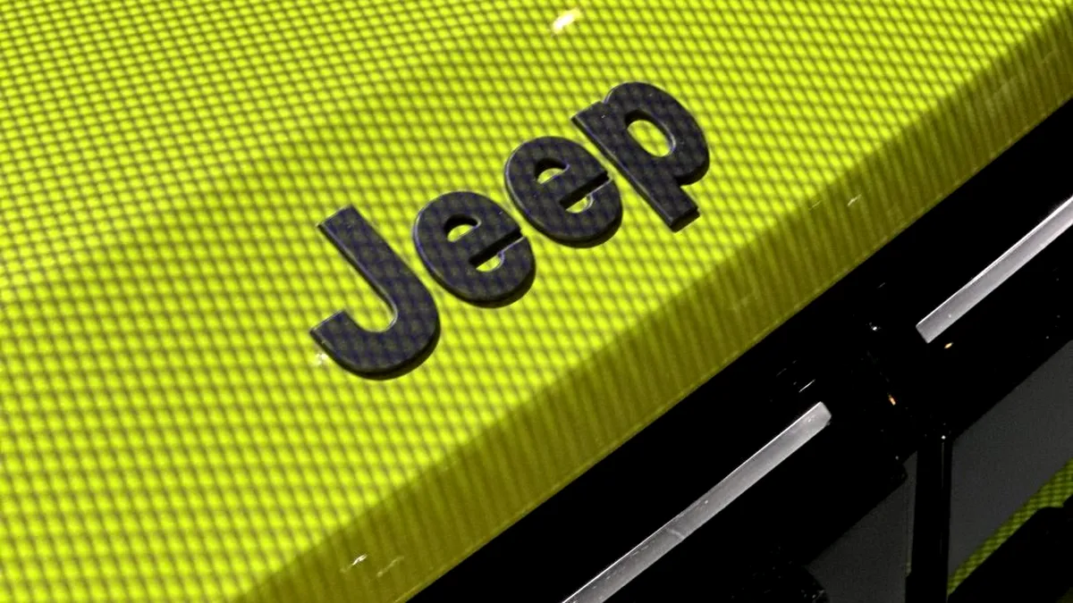 Jeep Compass 2026 a fost lansat în România. Alternativa puternic electrificată la RAV4, Tucson și Sportage