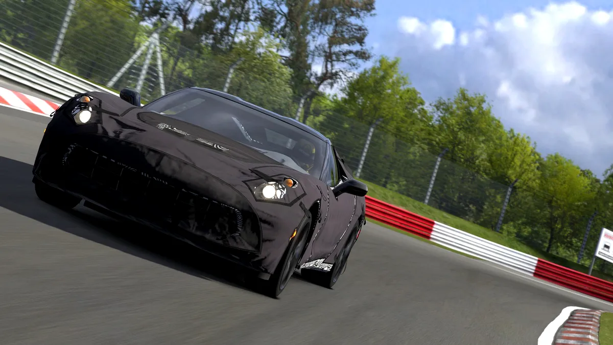 Gran Turismo 5 are un nou star: Chevrolet Corvette camuflat