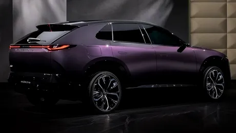 Mazda CX-6e, alternativa japoneză la Audi Q6 e-tron, ajunge în Europa