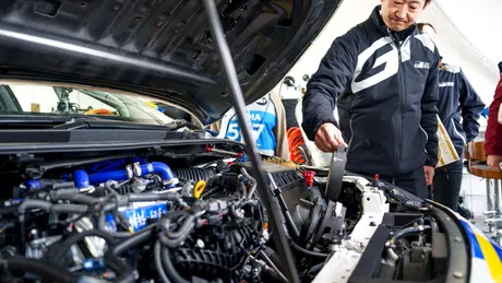 Toyota a creat un motor care poate filtra dioxidul de carbon din atmosferă