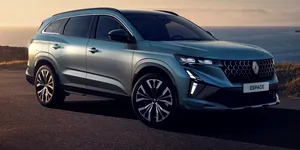 Schimbări importante pentru cel mai mare SUV din gama Renault. Espace devine mai agresiv – GALERIE FOTO