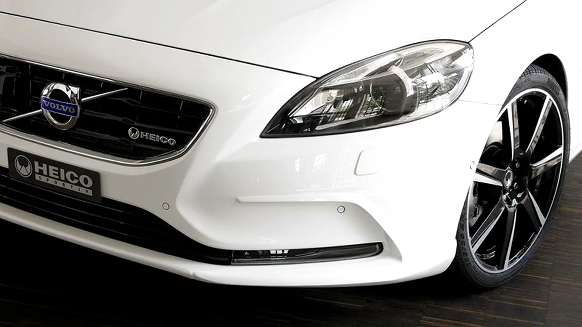 Volvo V40 a primit un kit de tuning de la Heico Sportiv