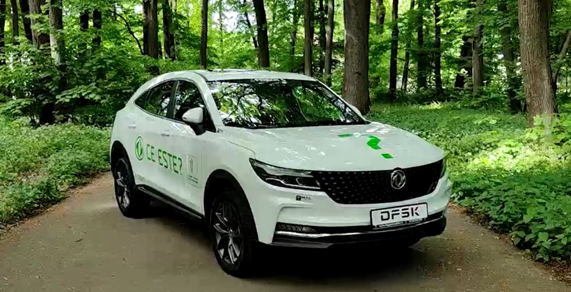 Prezentare Dongfeng Fengon 5. SUV-ul coupe chinezesc este o prezență exotică în România