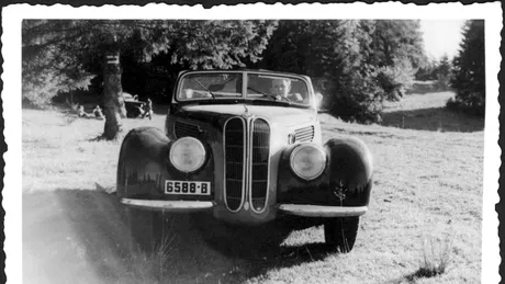 Un model BMW 327, cumpărat din Bucureşti în 1938, se întoarce în România după jumătate de secol - GALERIE FOTO