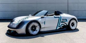 Porsche Vision 357 Speedster, un concept electric dedicat legendarului 356