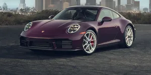Porsche 911 va fi disponibil din nou cu transmisie manuală, dar doar americanii se vor bucura de cele șase trepte de viteză