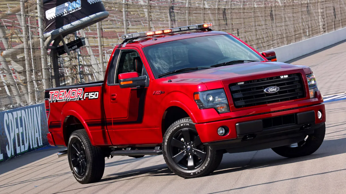Camionetă pace-car? Desigur, Ford F-150 Tremor rezolvă problema!