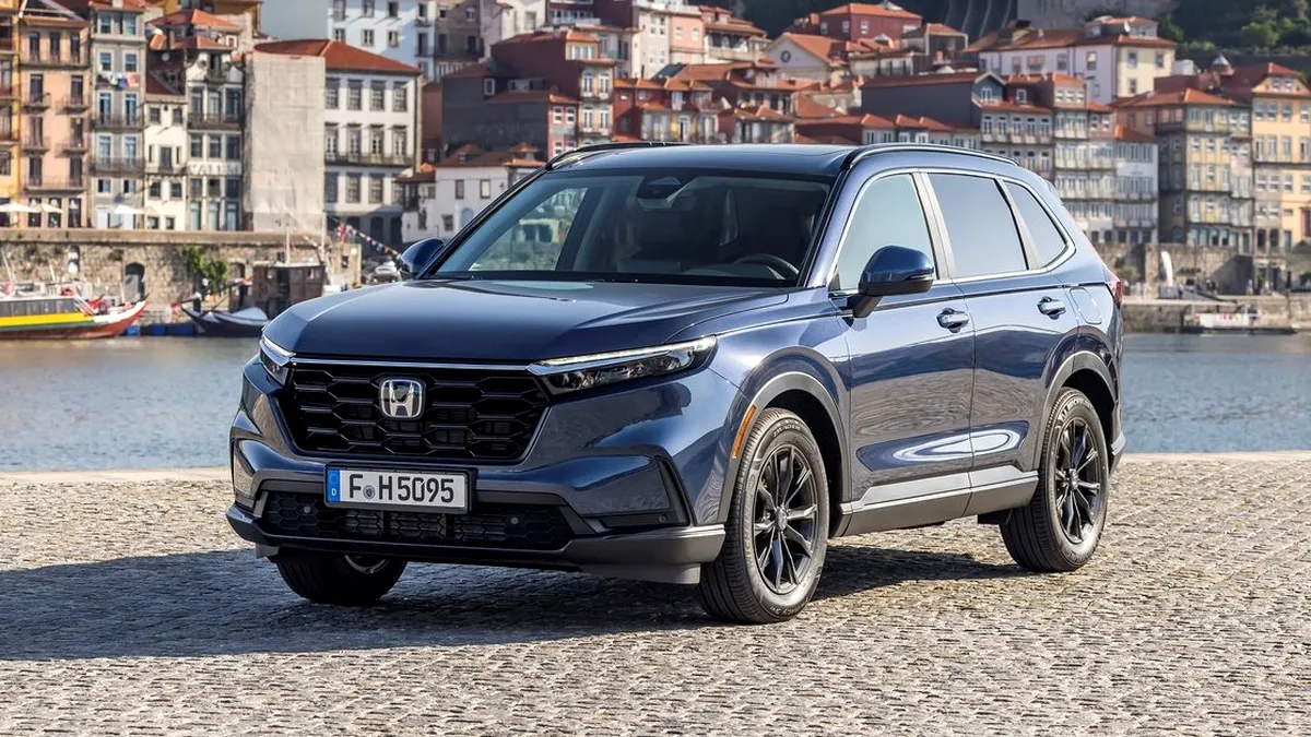 Honda CR‑V împlinește 30 de ani și încă nu dă semne că vrea la pensie