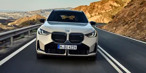 BMW a atins un număr record de înmatriculări anul trecut și conduce segmentul premium în România