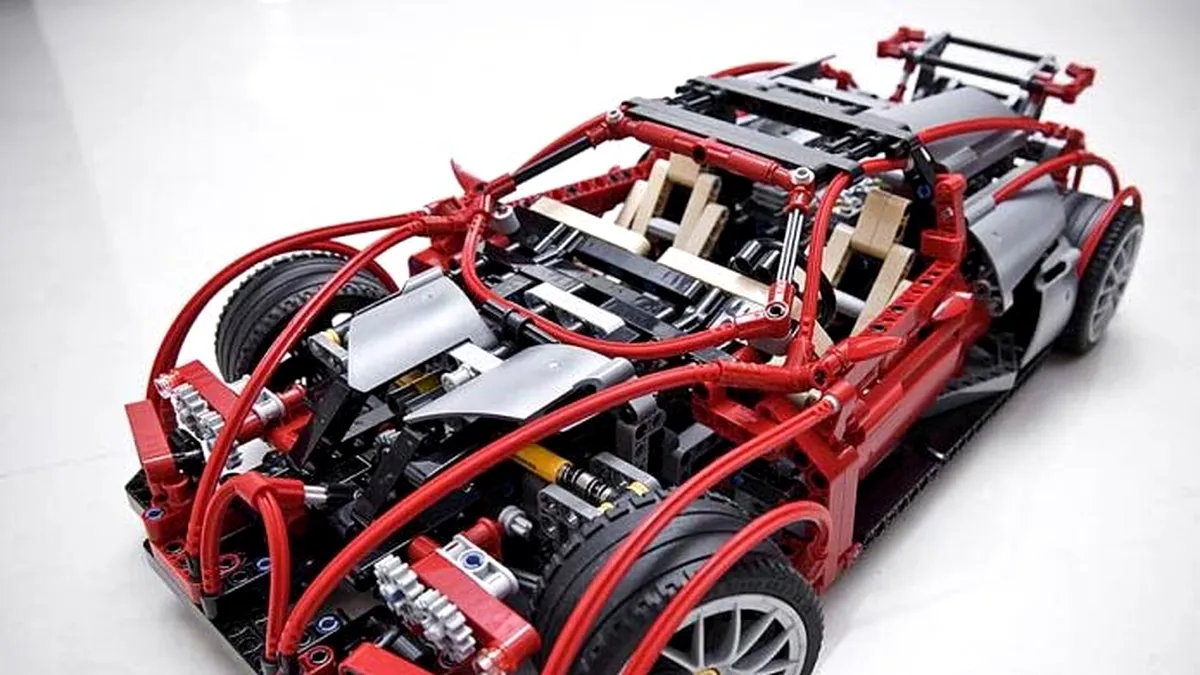 Cel mai ieftin Bugatti Veyron e făcut din piese de LEGO!